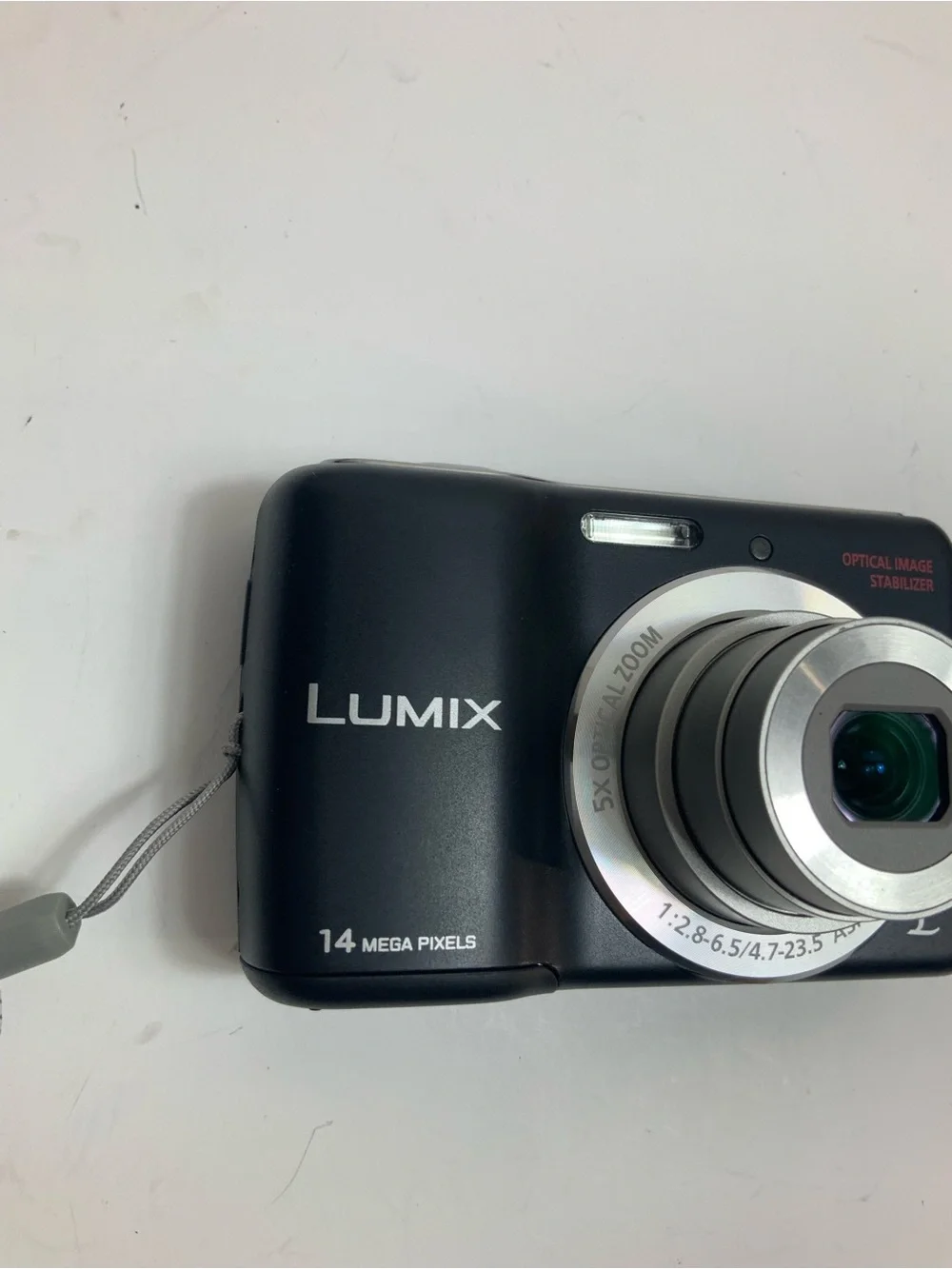 Panasonic Lumix DMC-LS5 14MP Digital Camera - 5x Optical Zoom - Black